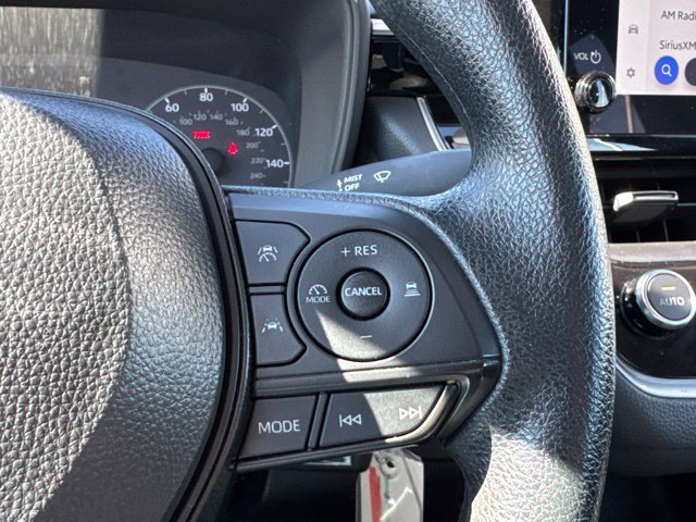 2025 Toyota Corolla LE - Photo 27