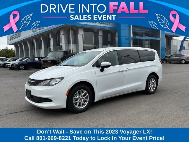 2023 Chrysler Voyager