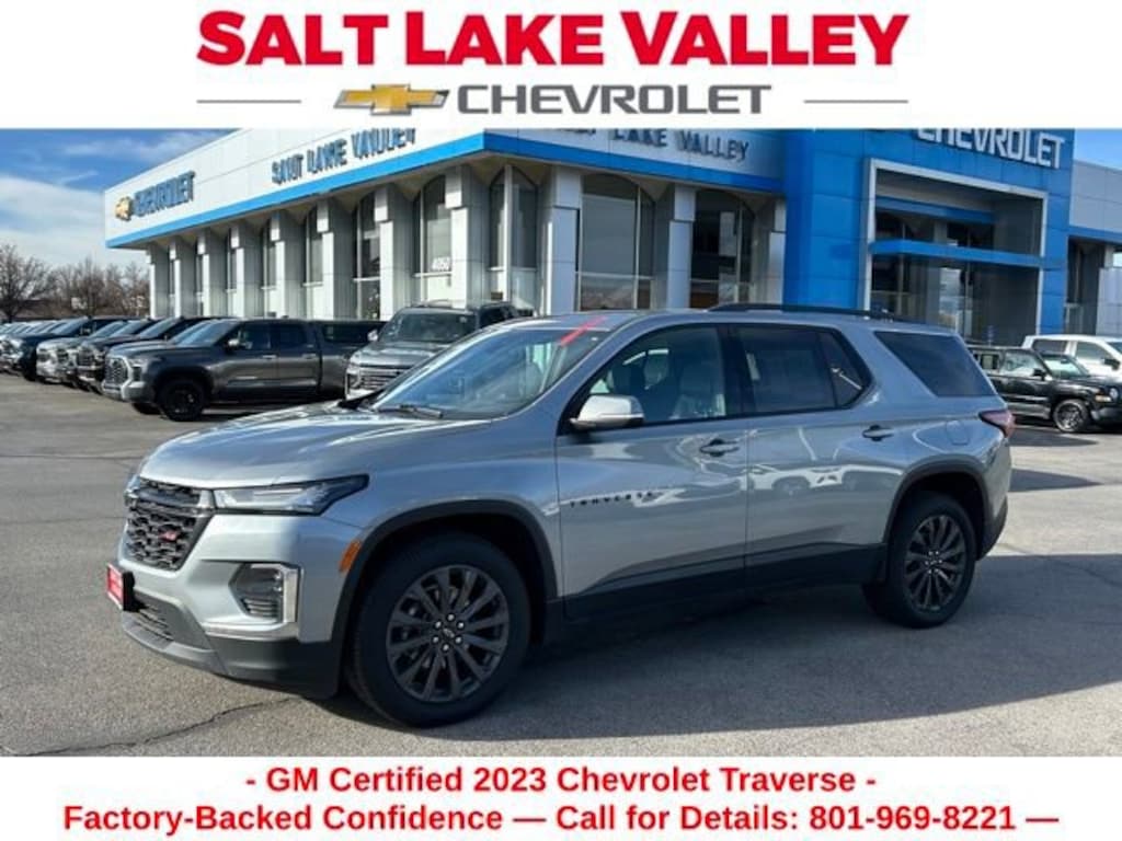 Used 2023 Chevrolet Traverse RS SUV