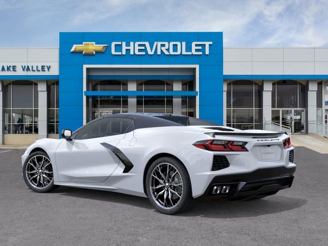 2026 Chevrolet Corvette Stingray 2LT Convertible photo 3