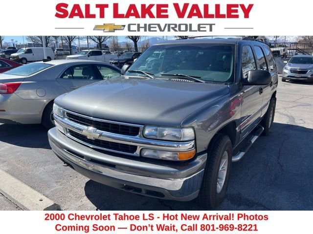 2000 Chevrolet Tahoe Base