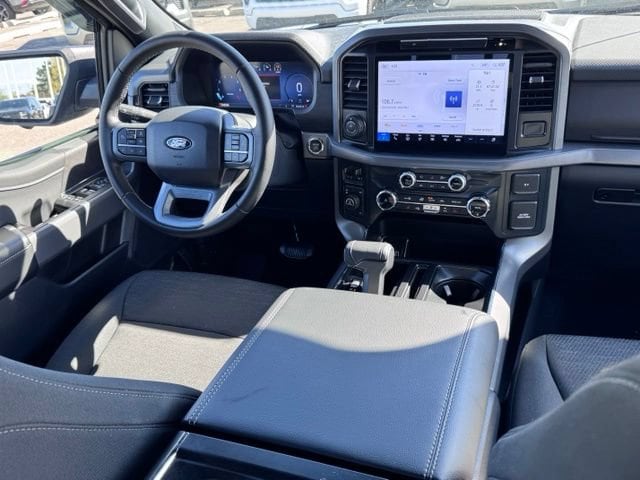 2025 Ford F-150 XLT - Photo 15