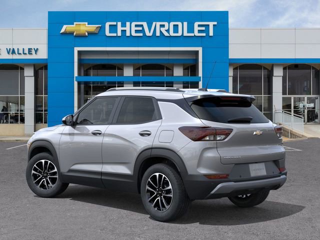 2026 Chevrolet Trailblazer LT photo 2