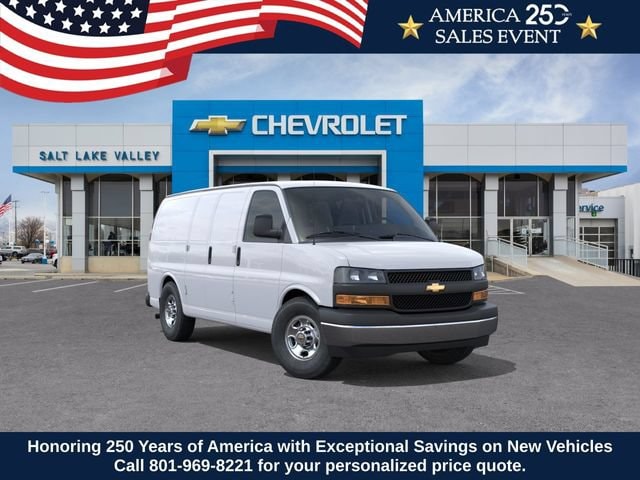 2026 Chevrolet Express 2500 Work Van HD's photo
