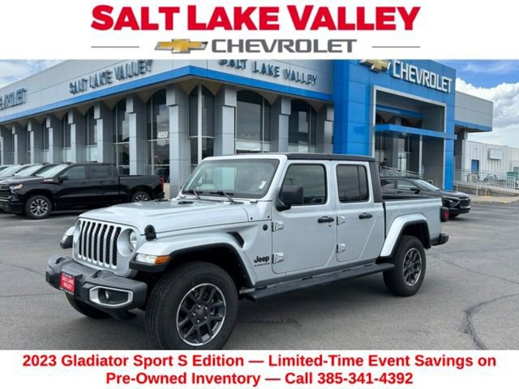 Used 2023 Jeep Gladiator Sport S