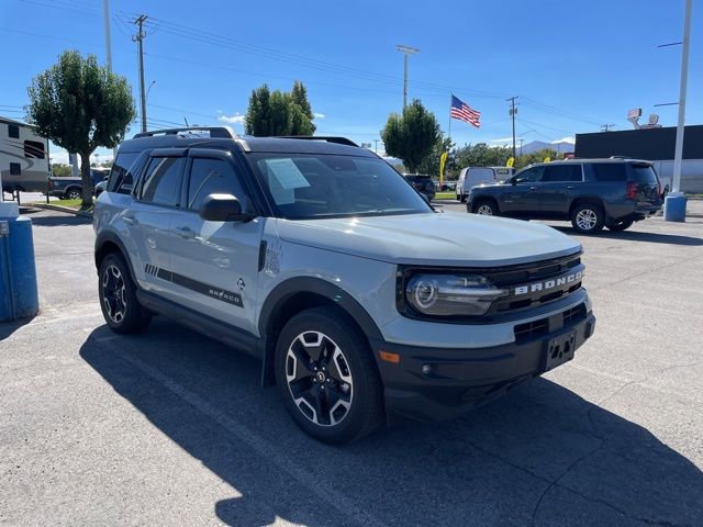 2021 Ford Bronco Sport Outer Banks photo 2
