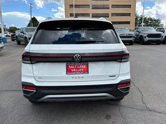2025 Volkswagen Taos SE - Photo 6