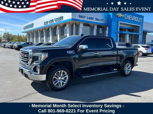2019 GMC Sierra 4WD Crew Cab Short Box SLT's photo