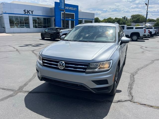 2020 Volkswagen Tiguan SE photo 3