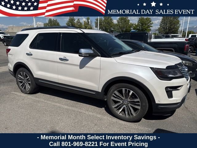 2019 Ford Explorer Platinum 4WD's photo