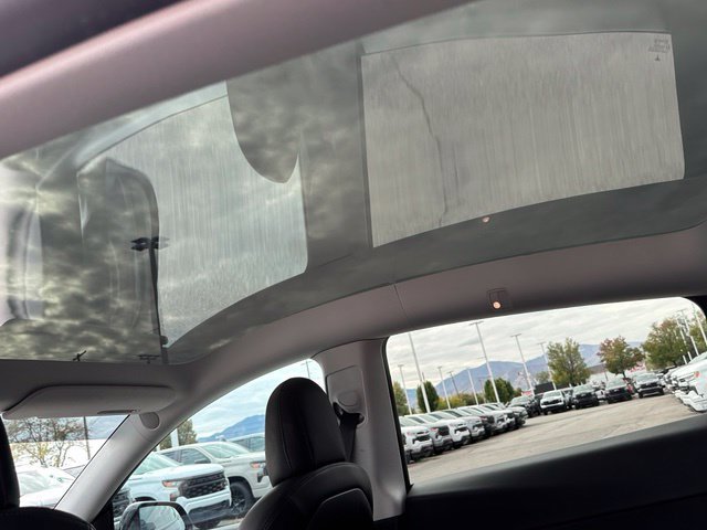 2021 Tesla Model Y Long Range - Photo 11