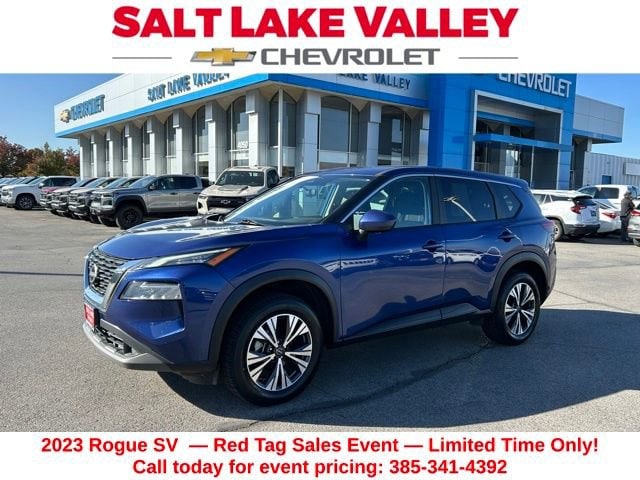 2023 Nissan Rogue SV's photo
