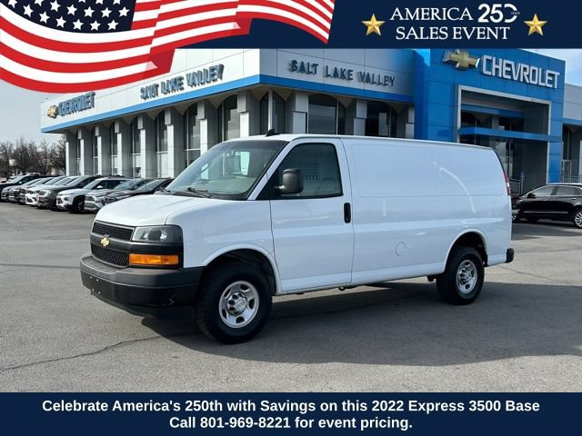 2022 Chevrolet Express 3500 Work Van HD's photo