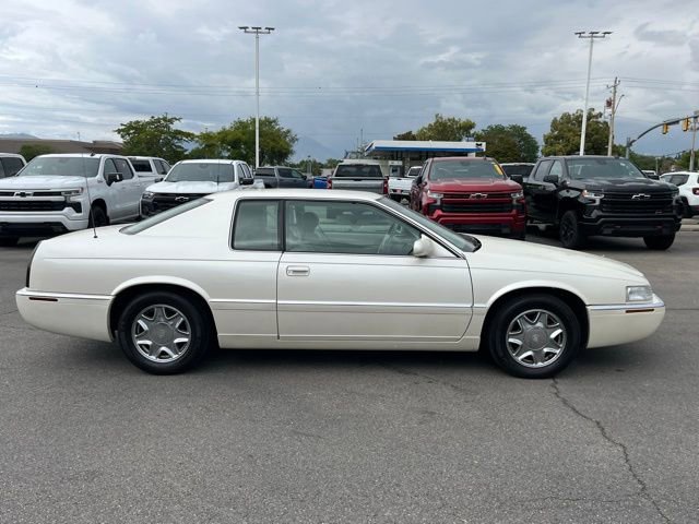 2001 Cadillac Eldorado photo 3
