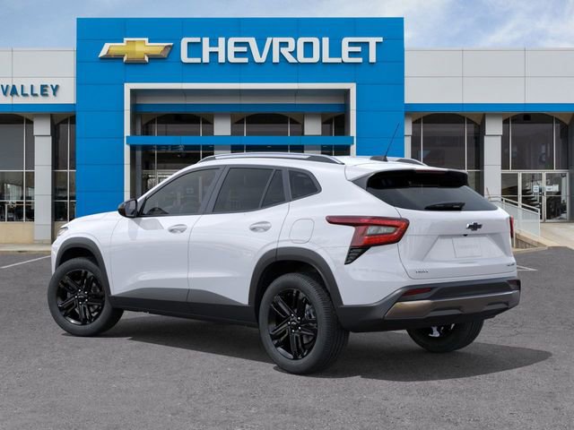 2026 Chevrolet Trax ACTIV photo 2