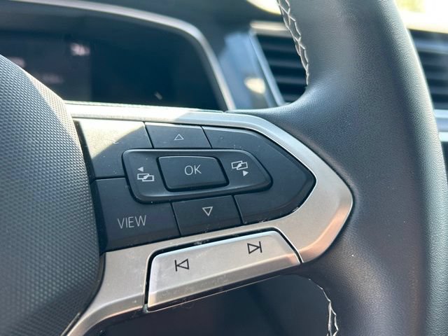 2022 Volkswagen Tiguan SE - Photo 25