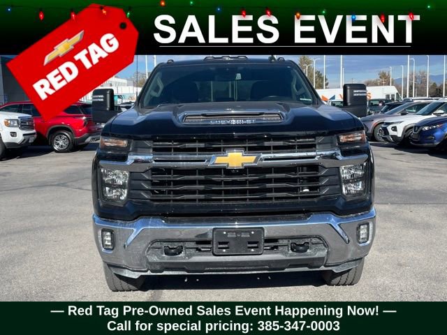 2024 Chevrolet Silverado 2500HD LT photo 2