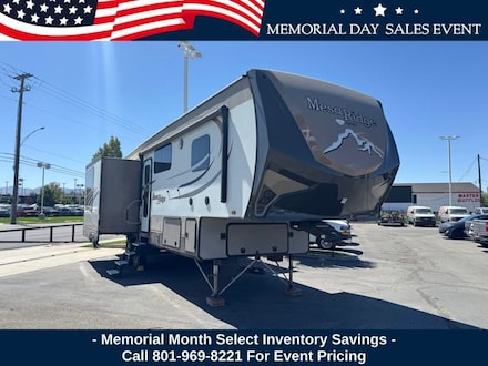 2017 Mesa 337RLS