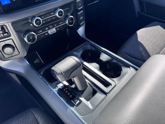 2025 Ford F-150 XLT - Photo 21