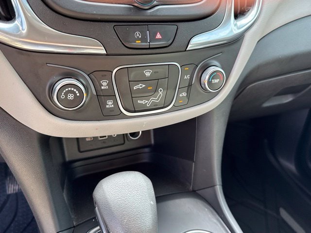 2022 Chevrolet Equinox LS - Photo 31