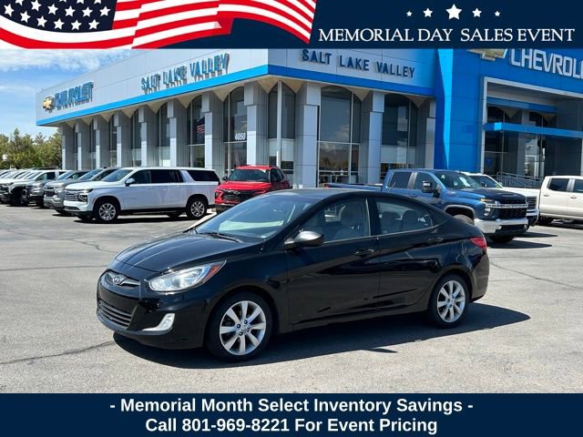 2012 Hyundai Accent GLS 4-Door 6-Speed Automatic's photo