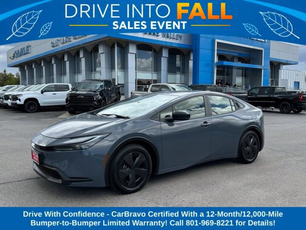 Used 2025 Toyota Prius LE