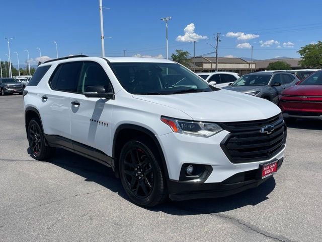 2021 Chevrolet Traverse Premier photo 3