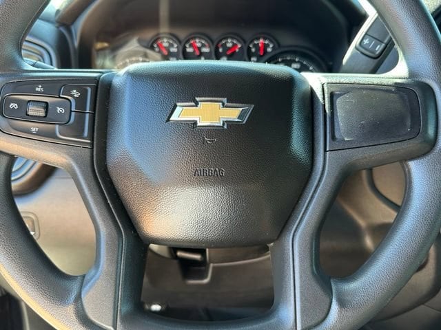 2025 Chevrolet Silverado 1500 Custom - Photo 23