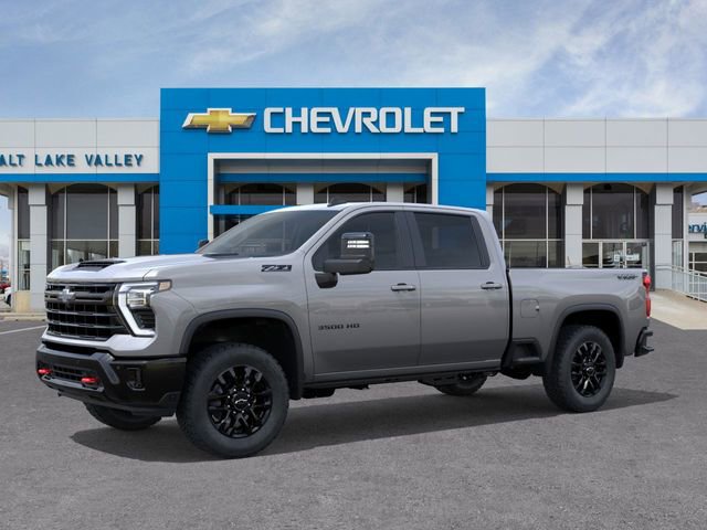 2026 Chevrolet Silverado 3500HD LT photo 2
