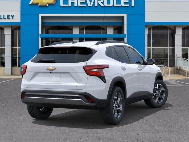 2026 Chevrolet Trax LT - Photo 4