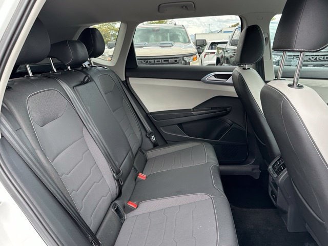 2025 Volkswagen Taos SE - Photo 26