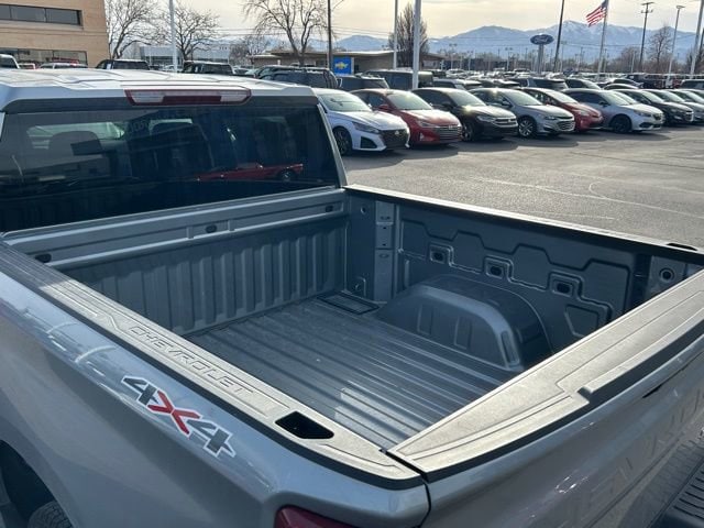 2025 Chevrolet Silverado 1500 Custom - Photo 12