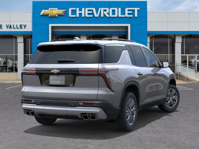 2026 Chevrolet Traverse photo 2
