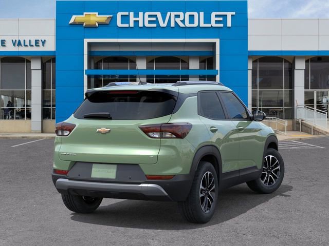 2026 Chevrolet Trailblazer LT photo 2