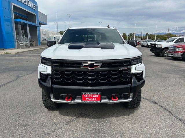 2023 Chevrolet Silverado 1500 ZR2 photo 3