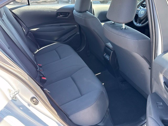 2025 Toyota Corolla LE - Photo 18