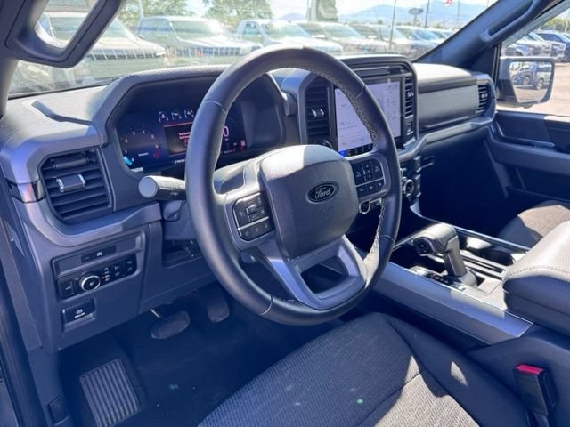 2025 Ford F-150 XLT - Photo 18