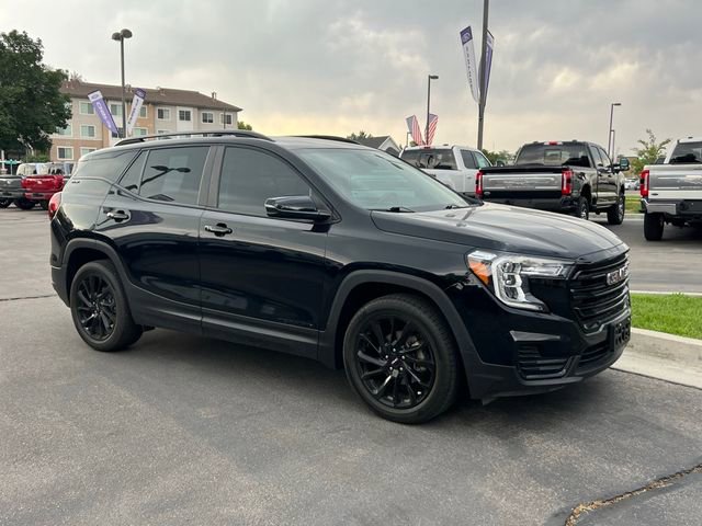 2023 Gmc Terrain SLE photo 2