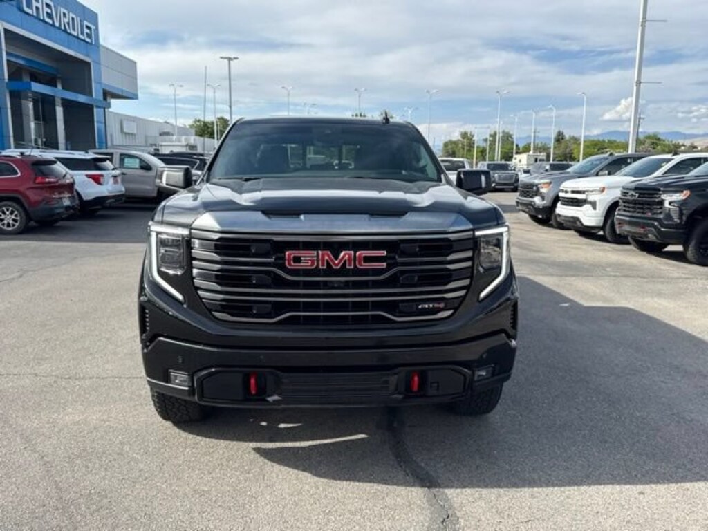 Used 2024 GMC Sierra 1500 AT4 Truck