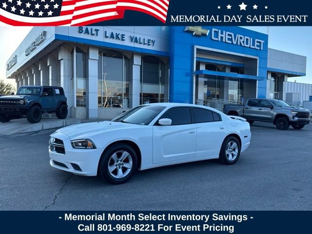 2012 Dodge Charger SE's photo