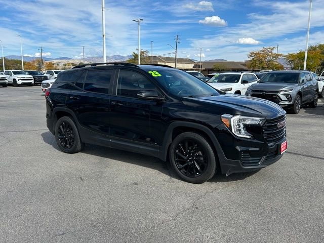 2023 Gmc Terrain SLE photo 2