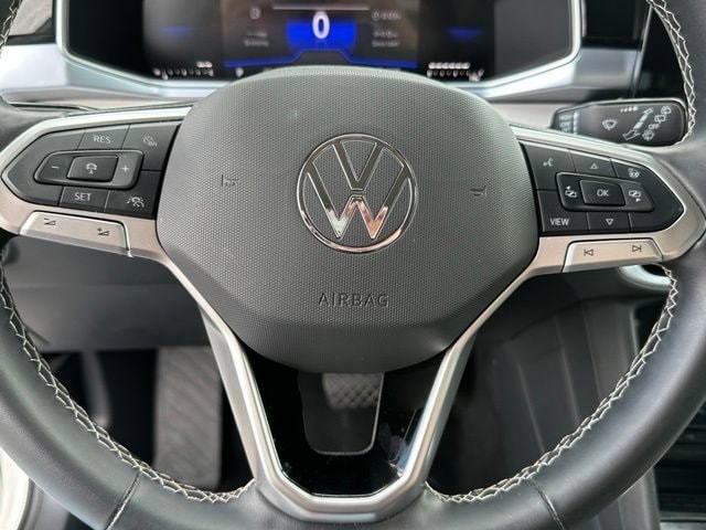 2025 Volkswagen Taos SE - Photo 18