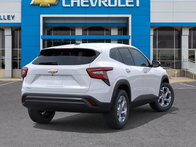 2026 Chevrolet Trax LS photo 3