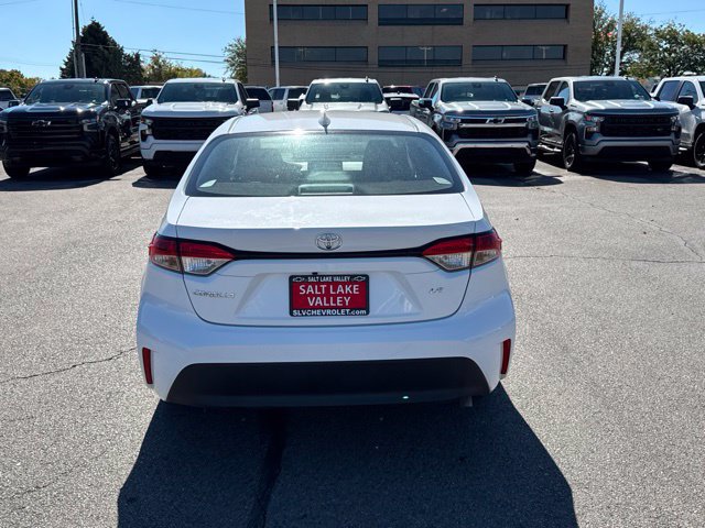 2025 Toyota Corolla LE - Photo 12