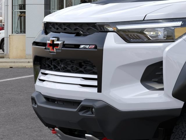 2026 Chevrolet Colorado ZR2 - Photo 13