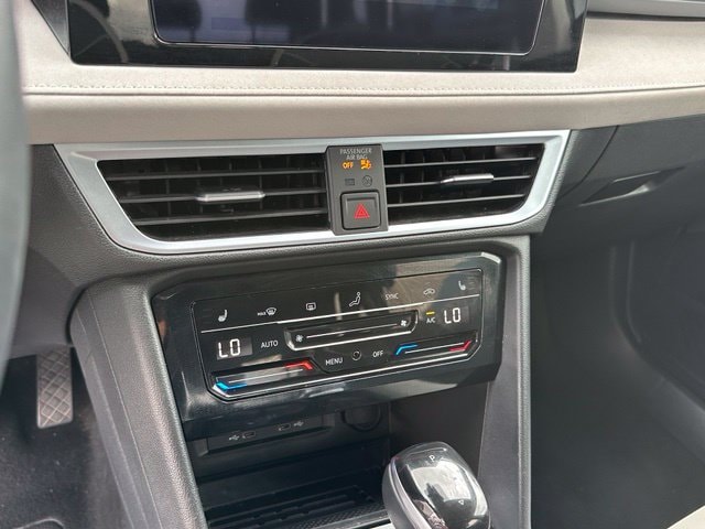 2025 Volkswagen Taos SE - Photo 22