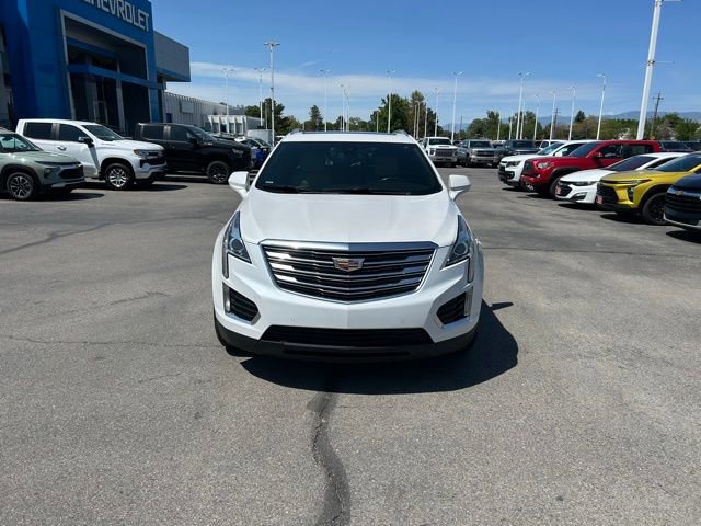 2017 Cadillac XT5 Luxury photo 3