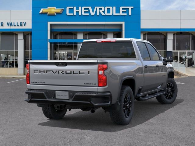 2026 Chevrolet Silverado 2500HD Custom photo 4