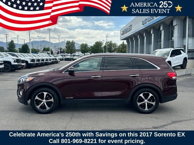 Used 2017 Kia Sorento EX with VIN 5XYPHDA5XHG233446 for sale in West Valley City, UT