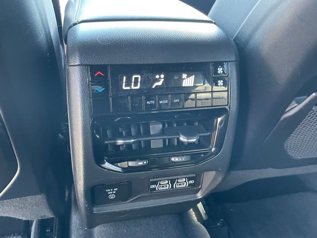 2024 Jeep Grand Cherokee L Altitude - Photo 13